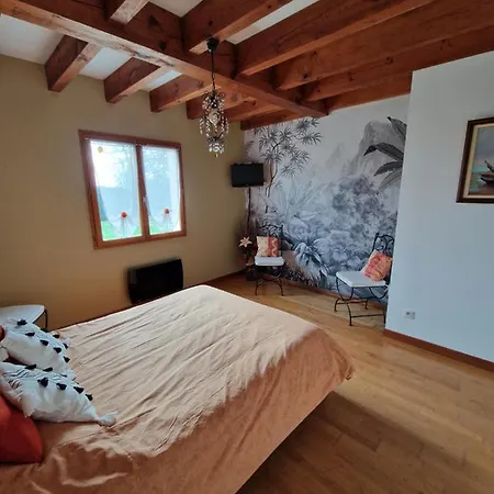Grande Maison Familiale Holiday home Serres-Gaston